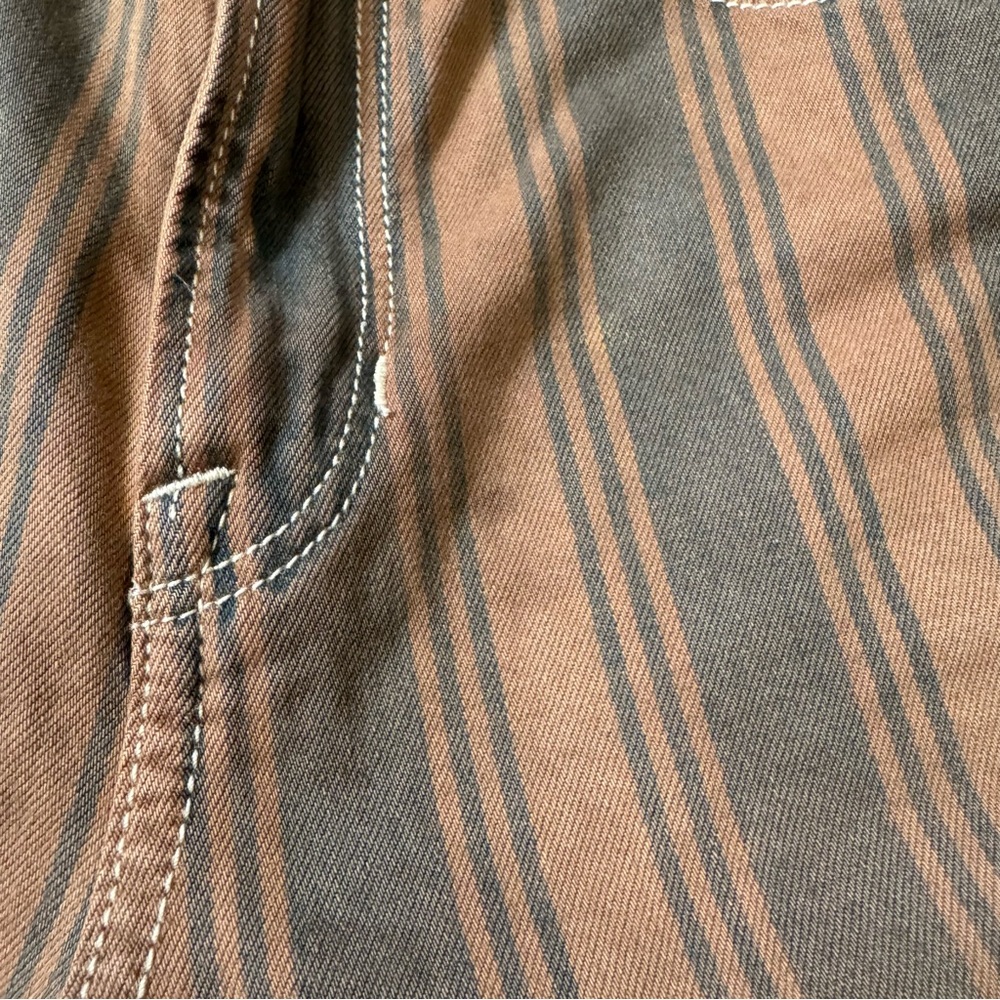 American Eagle 100% Cotton High Rise Mom Jean in Brown Stripe Size 4 - Picture 5 of 9